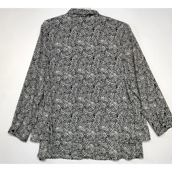 Chicos Shirt Womens XL Black White Animal Print Button Front Long Sleeve Top Mod - Picture 14 of 15